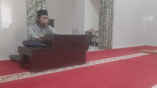Ustad Andi Kurniawan, alumni STDI Imam Syafi'i Jember