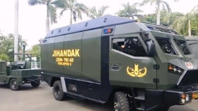 Mobil jihandak dari ZENI TNI AD