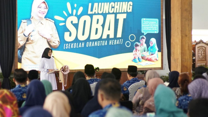 Bupati Banyuwangi resmikan Sobat, sekolah orang tua hebat