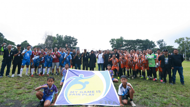 Turnamen Sepakbola "Bupati Cup"