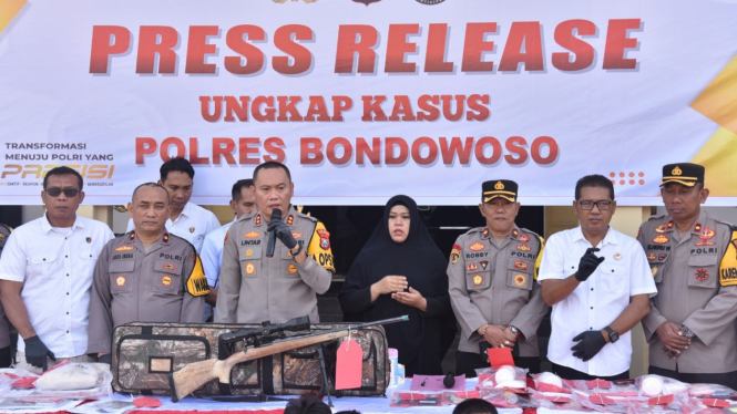 Kapolres Bondowoso dan jajarannya