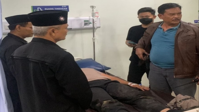 Perwakilan PSHT Jember jenguk Polisi korban penyerangan