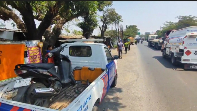 Motor terlibat kecelakaan lalu lintas