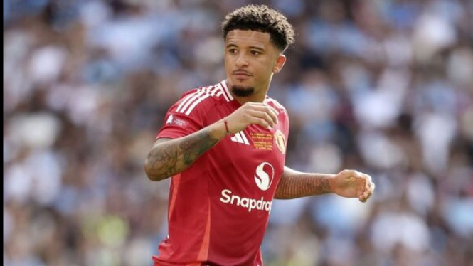 Jadon Sancho absen di laga pembuka Manchester United