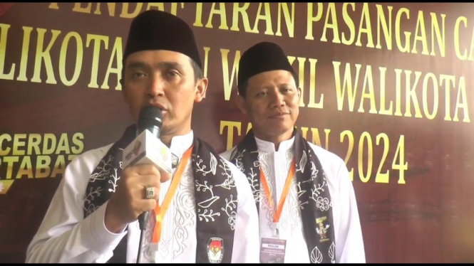 Bapaslon Adi Wibowo dan K Nawawi