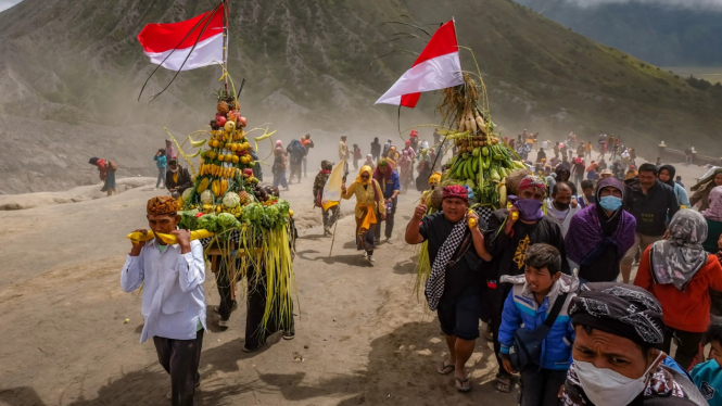 Sebuah Perjalanan Spiritual yang Menggetarkan Jiwa