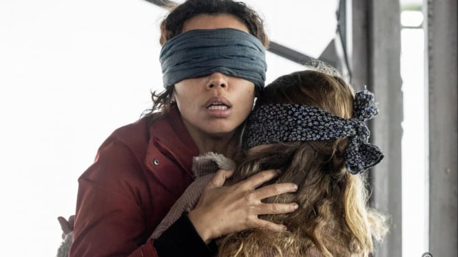 Cuplikan Film Bird Box: Barcelona