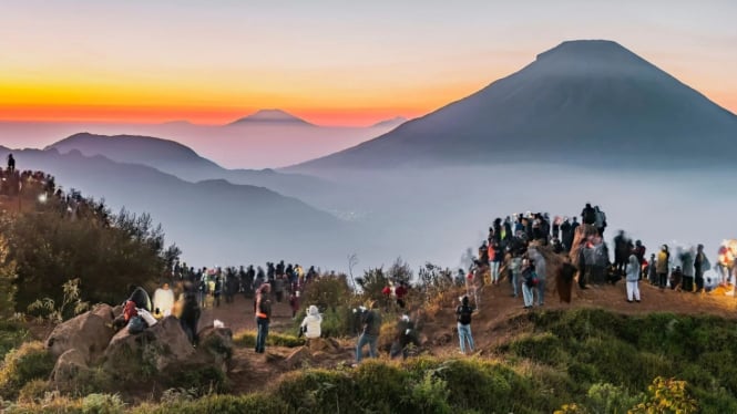 Dieng, Negeri di Atas Awan, 5 Keajaiban yang Tersembunyi