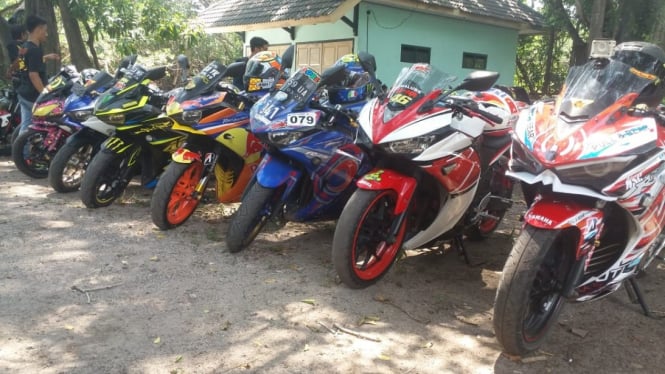 5 Motor Sport 250cc, Sensasi Balap yang Nyaman untuk Touring