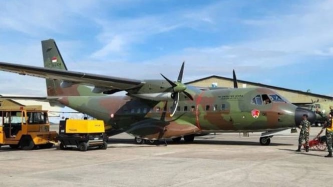 CN 235 TNI AU