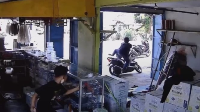 Aksi pencurian motor digagalkan korban