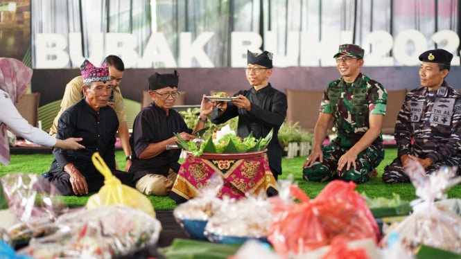 Bubak Bumi, Tradisi Petani Banyuwangi Sambut Awal Musim Tanam