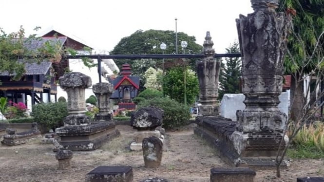 Mengungkap Misteri Kompleks Makam Raja Aceh di Blangpidie