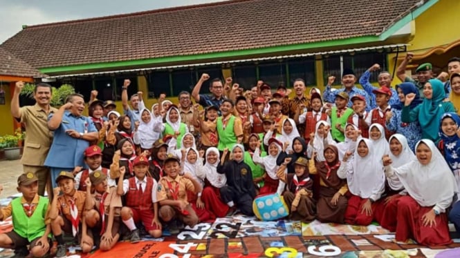 Pagi Berseri: Pagelaran Aksi Bersama Sekolah Sehat Asri