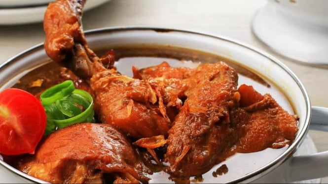 Semur ayam pedas