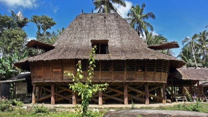 Menjelajahi Surga Tersembunyi di Kota Gunungsitoli