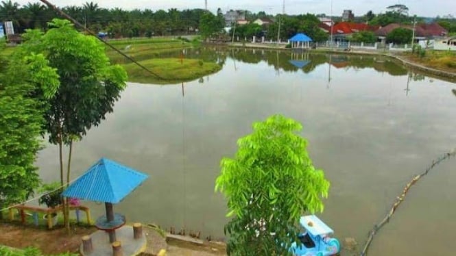 Danau Buatan Kelapa Gading Asahan