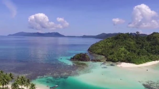 Pulau Kalimantung: Surga Tersembunyi yang Menakjubkan