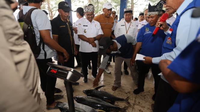 Dorong Konsumsi Ikan, Banyuwangi Gelar Fish Market Festival