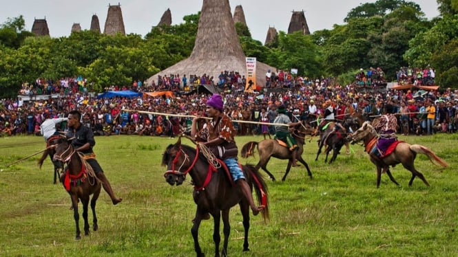 Festival Unik di Indonesia yang Wajib Kamu Saksikan