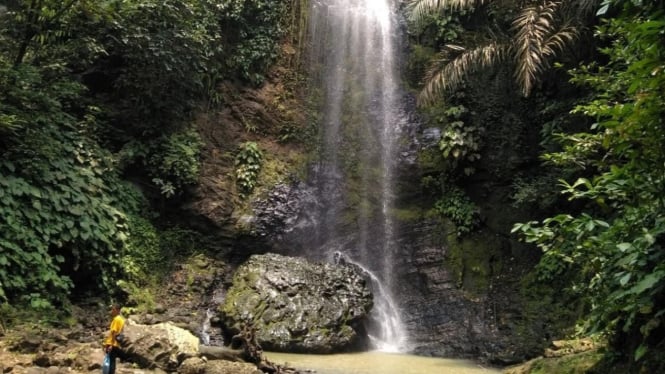 Air Terjun Kembar di Pesawaran, Lampung