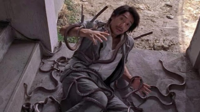 Film Kung Fu Hustle (2004)