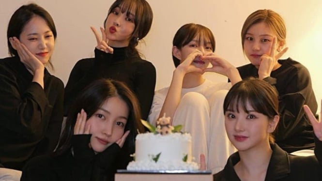 Gfriend Hadir Kembali Perayaan Ulang Tahun Dekade Pertama