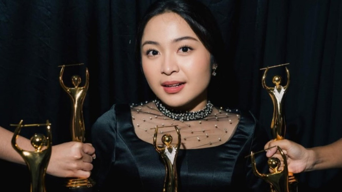 Bernadya Raih Penghargaan Di AMI Award 2024: Bukti Eksistensi Dan ...