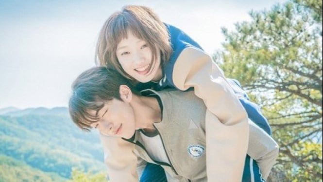 Drakor Weightlifting Fairy Kim Bok Joo (2016)