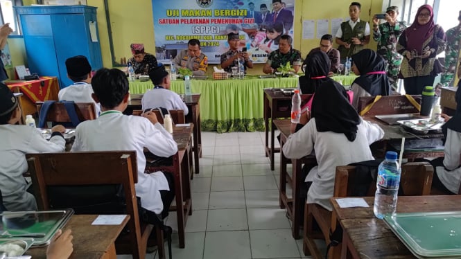 Banyuwangi Kembali Uji Coba Makan Bergizi Gratis di Sekolah