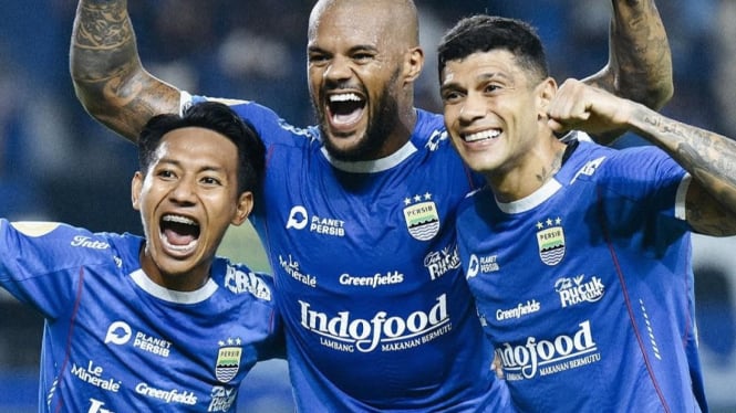 Persib Bandung vs Malut United 2-0