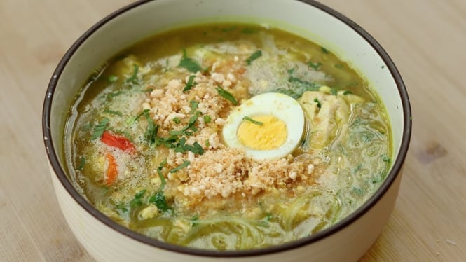 Soto Lamongan, makanan lezat dan menyegarkan