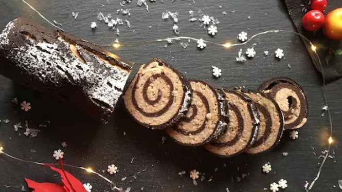 Momen Spesial dengan Yule Log Cake: Resep Kue Khas Natal