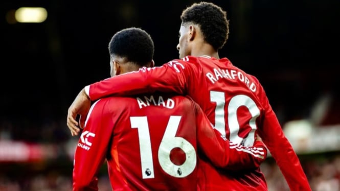 Amad Diallo dan Marcus Rashford, penyerang Manchester United