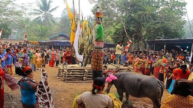 Filosofi dan Proses Upacara Tiwah dalam Masyarakat Dayak