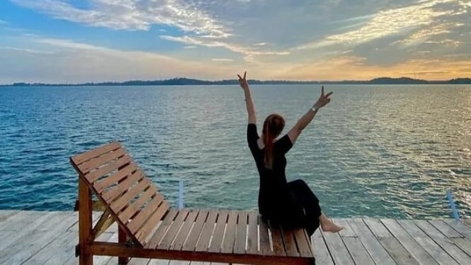 Sunset dengan  Pemandangan Laut Bintan - Surga Healing