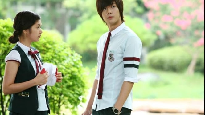 Drakor Romantis Playful Kiss