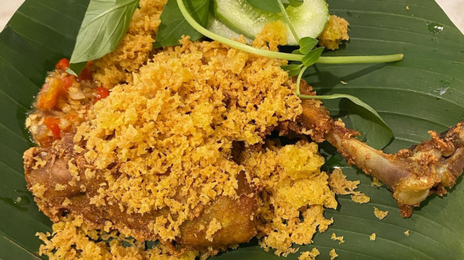 Ilustrasi Ayam Goreng Kremes