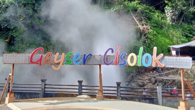 Geyser Cisolok terletak di Sukabumi, Jawa Barat