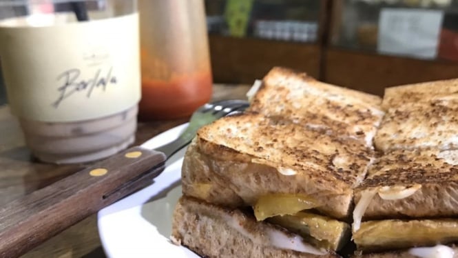 Sarapan Legendaris di Bandung, Roti Gempol