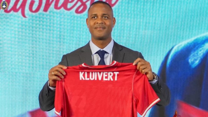 Potret Patrick Kluivert pelatih baru Timnas Indonesia