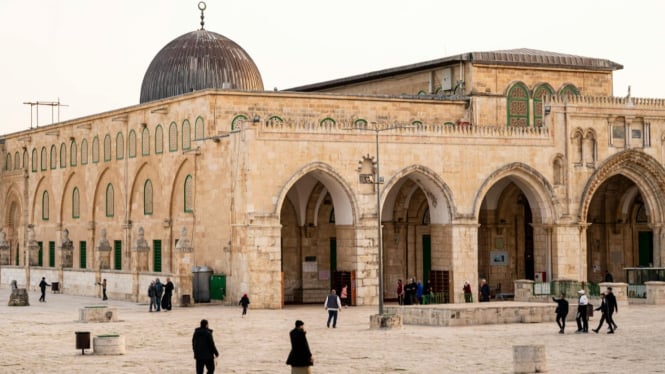 Masjidil Aqsa yang terletak di Palestina