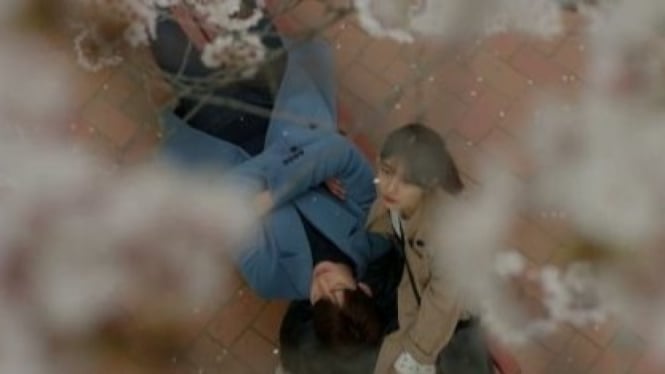 Drakor Uncontrollably Fond