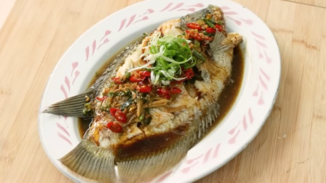 Ikan gurame kukus sehat dan simpel