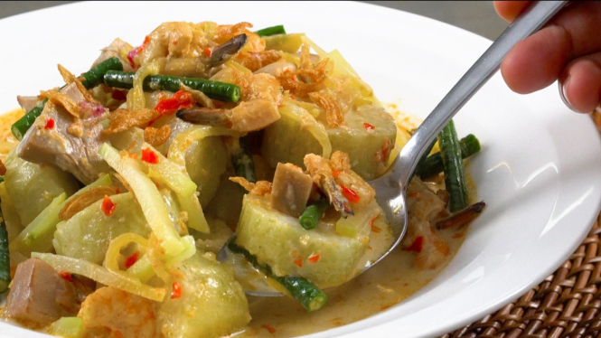 lontong sayur