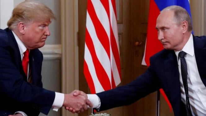 Presiden AS Donald Trump dan Presiden Rusia Vladimir Putin