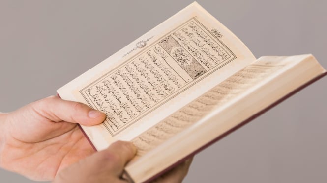 Membaca Al-Qur'an: Salah Satu Amalan Bulan Sya'ban