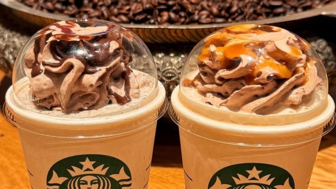 Ilustrasi cara membuat es kopi ala Starbucks untuk buka puasa