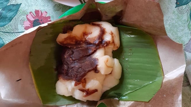 Kue Balok khas Pandeglang, takjil tradisional yang gurih dan lembut