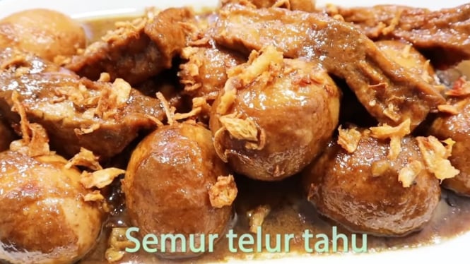 Resep semur telur dan tahu yang tinggi protein